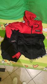 TUTA MCKENZIE NERA E ROSSA