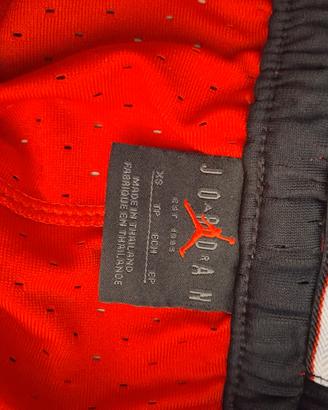 pantaloncini jordan e adidas