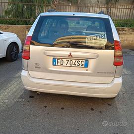 Mizubishi space star