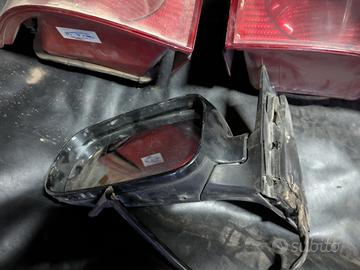 fanali anteriori posteriori Volkswagen passat