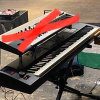 Roland FA-08 come  nuovo+ custodia imbottita