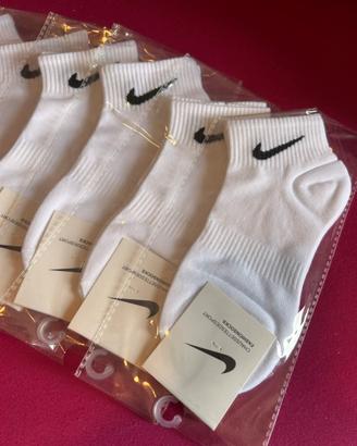 Calzini nike corti bianchi