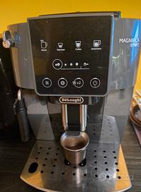 macchina caffè automatica 