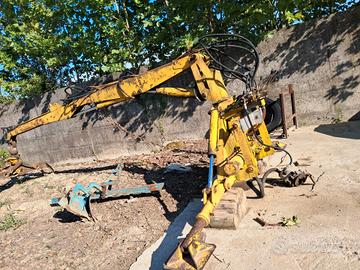 Trattore fiat 640 caricatore forestale