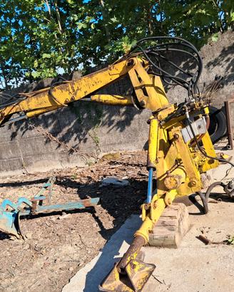 Trattore fiat 640 caricatore forestale