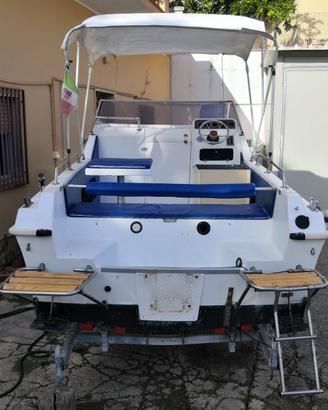 Barca cabinata Feeling 500