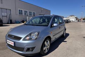 Ford Fiesta 1.2 16V 5p. Ghia km 144000