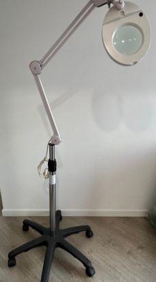 Lampada ingrandimento