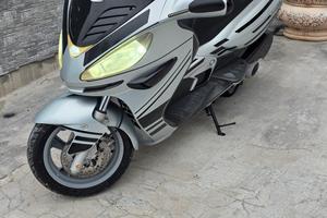 Malaguti madison 180r 