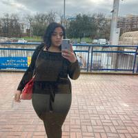 Modella/fotomodella/assistente virtuale