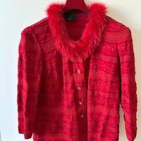 Tailleur rosso con gonna