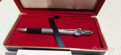 Parker Sterling Silver "75" stilografica.