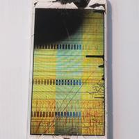 iPhone 6 Silver - 16 GB con schermo rotto