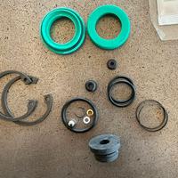 Kit riparazione cilindro maestro OEM 84535046