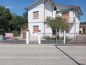 Porzione dí bifamiliare