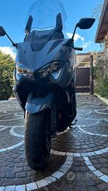 TMAX 560 Tech Max