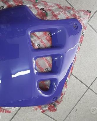 Convogliatore dx aprilia rx 50 anno 91/94 viola