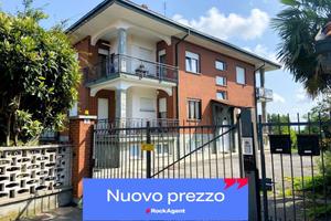 TRILOCALE CON AMPIO BALCONE E VISTA