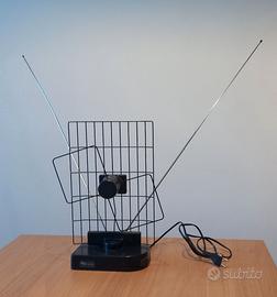 Antenna interna amplificata