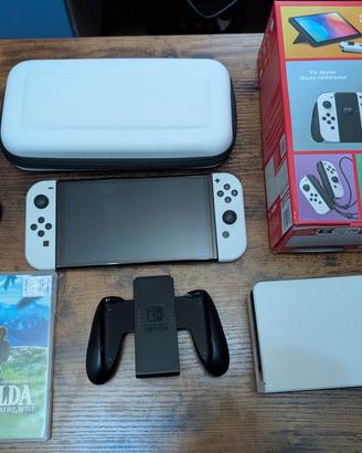 Nintendo Switch Oled 64GB Black/White e Zelda BoTW