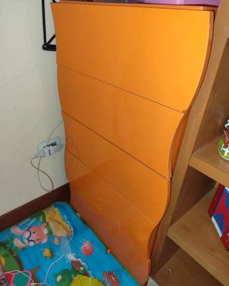 Scrivania con cassetto e settimino per cameretta