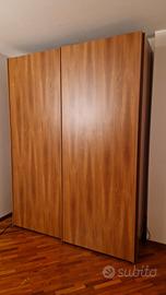 armadio due ante scorrevoli 