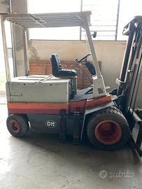 Carrello elevatore elettrico OM