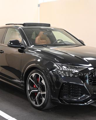 AUDI Q8 RS Q8 TFSI V8 quattro tiptronic