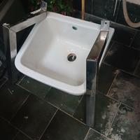 Buttatoio in ceramica