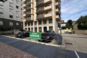 VIALE LEDRA: ULTIMO GRANDE GARAGE PER 4 AUTO