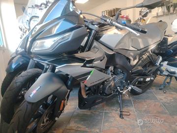 Aprilia Tuono 125