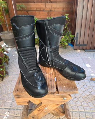 Scarpa o Stivale Moto TCX