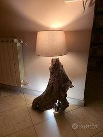 Lampada artigianale in radice naturale, pezzo unic