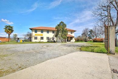 NEGOZIO A CIGLIANO