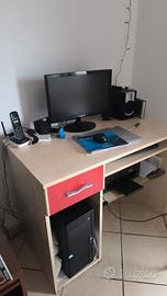 Scrivania PC