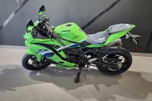 Kawasaki Ninja ZX-4 RR My 2026 Pronta Consegna