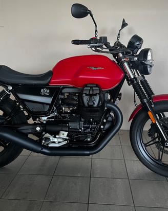 Moto Guzzi V7 III
