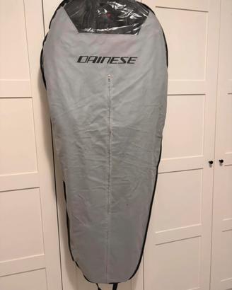 Tuta dainese
