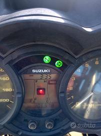 Suzuki V Strom DL 650 - 2006