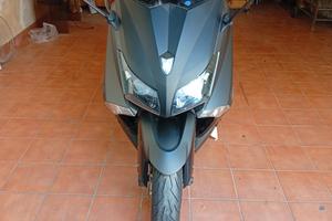 Yamaha TMAX 530 Black Max – 2014