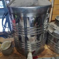  n 2 contenitore olio  d'oliva in acciaio 
