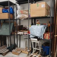 scaffalatura in metallo