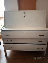 Como trasformabile in scrivania