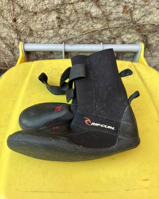 Calzari surf rip curl taglia 7