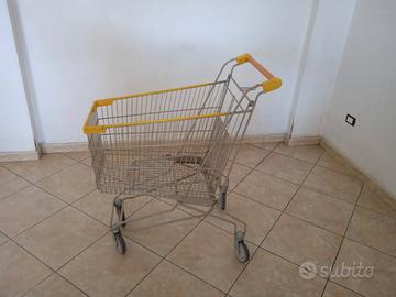 Carrelli per la spesa