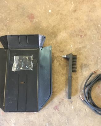 Kit per saldatura Maschera più martellina e cavi
