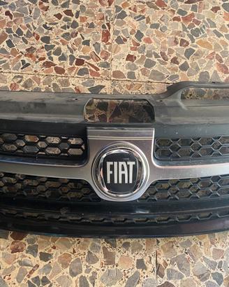 Griglia mascherina fiat freemont