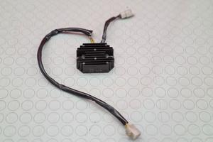 REGOLATORE TENSIONE KTM LC4 640 SUPERMOTO 2001 200