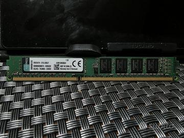 1 Memoria RAM KINGSTON 4GB