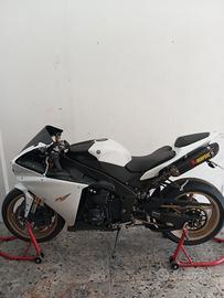 Yamaha YZF R1 - 2015